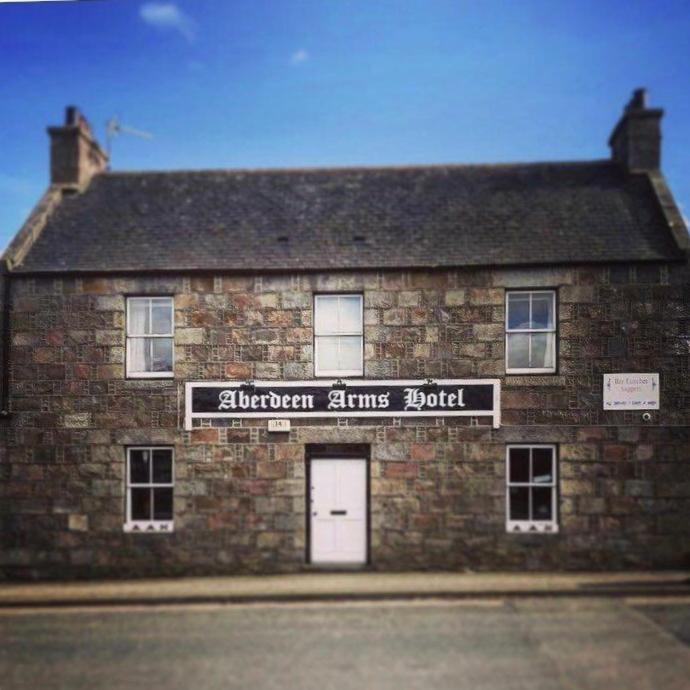 The Aberdeen Arms Hotel Tarves Eksteriør bilde